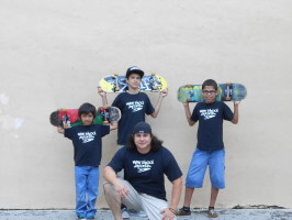 Jose Castillo, Anthony Azcuy, Chema, Juan Mercado, New Skool Skate Team skaters