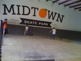 Anthony Azcuy and Jose Castillo midtown skatepark, Orlando July 2011